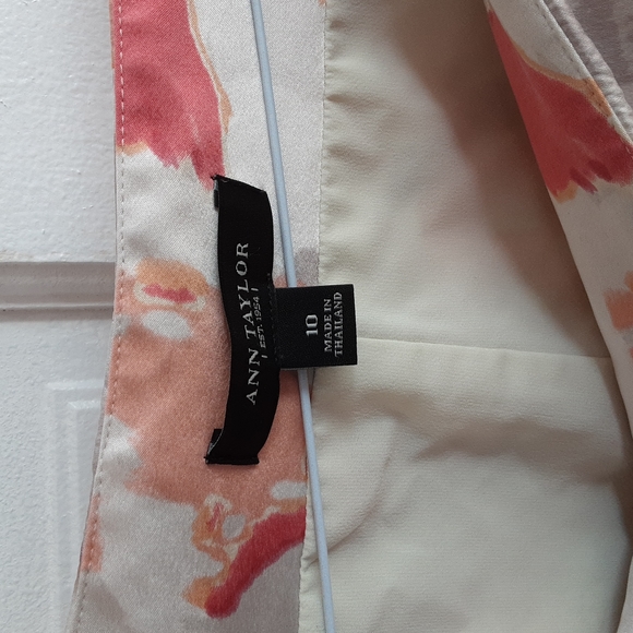 Ann Taylor Silk Skirt 10 Pencil Stretch Soft Red Pink Orange Colorful Lined - Picture 7 of 7